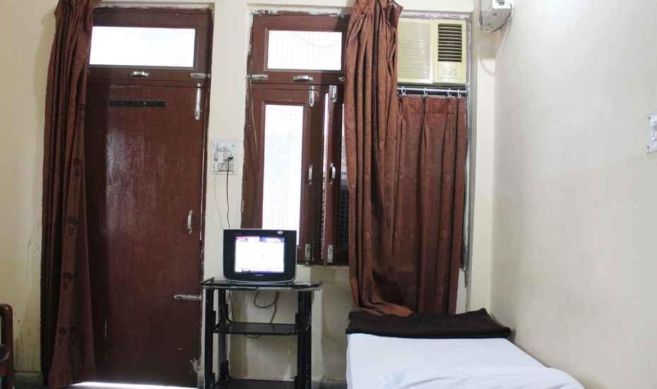 Hotel Vardaan Kankhal Buitenkant foto